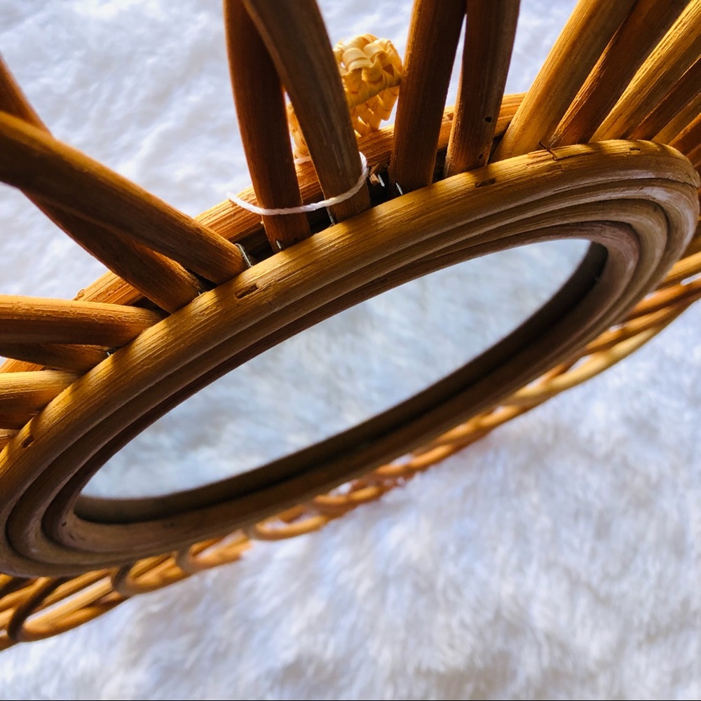 Large Round Rattan Mirror 22.5” - Picture 9 of 12